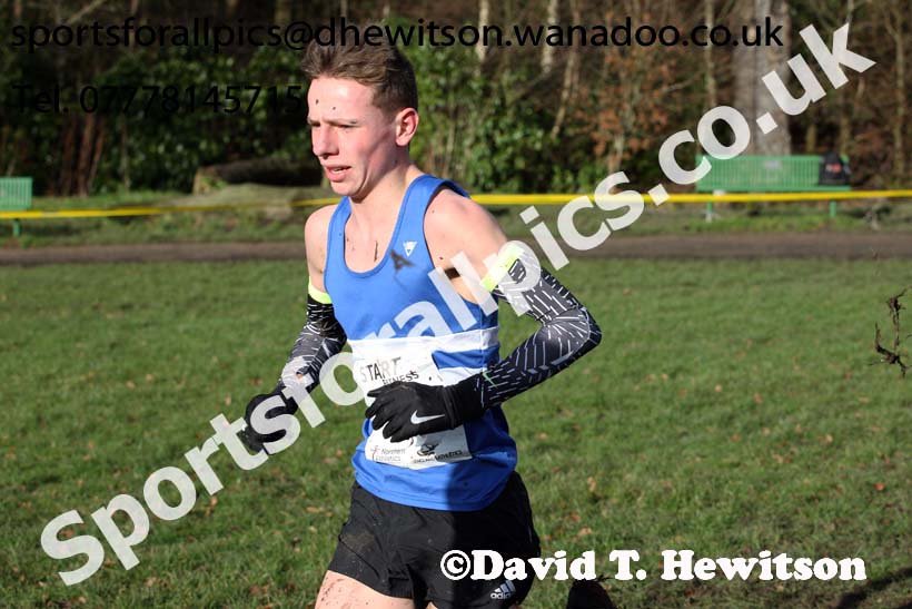 Mens under-17 Northern Cross Country Champs., Witton Park, Blackburn. Photo: David T. Hewitson/Sports for All Pics